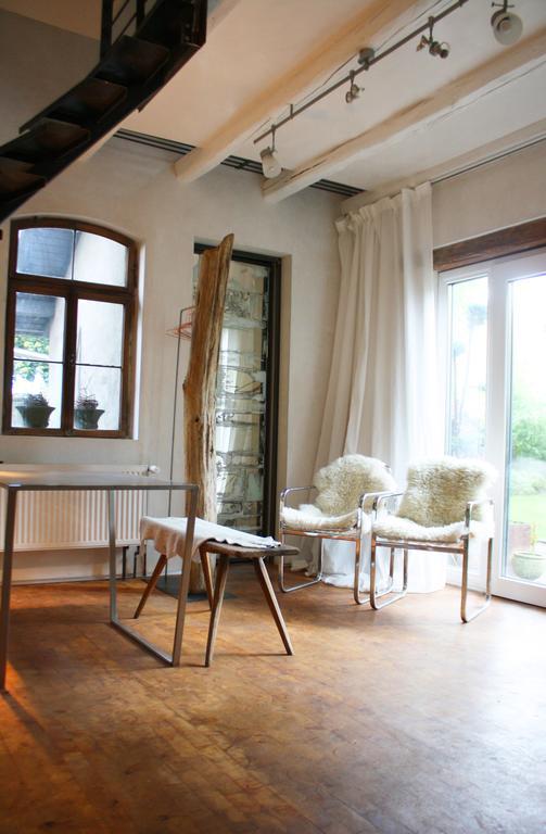 22 - Atelier-gaestehaus Villa